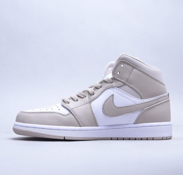 Air Jordan 1 Mid Beige