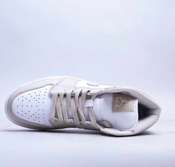 Air Jordan 1 Mid Beige