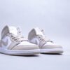 Air Jordan 1 Mid Beige