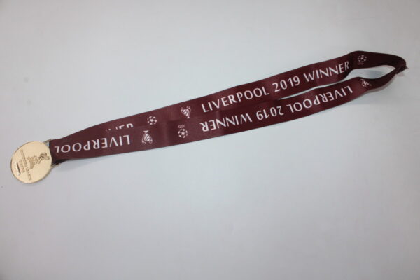Medalla Final Champions League 18/19