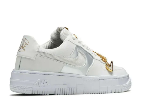 AIR FORCE 1 PIXEL ‘GREY GOLD CHAIN’
