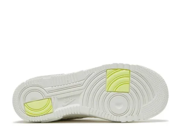 air-force-1-pixel-leopard-3.webp AIR FORCE 1 PIXEL ‘LEOPARD’