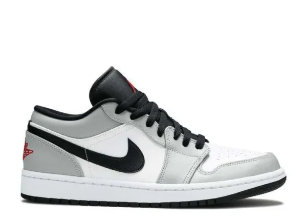 AIR JORDAN 1 LOW ‘LIGHT SMOKE GREY’