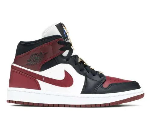 air-jordan-1-mid-beetroot.webp AIR JORDAN 1 MID ‘BEETROOT’