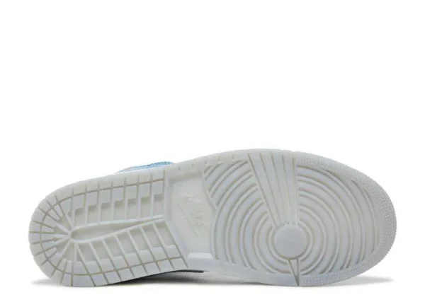 AIR JORDAN 1 MID ‘FRENCH BLUE’