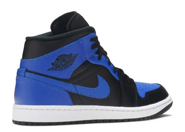 air-jordan-1-mid-hyper-royal-3.webp AIR JORDAN 1 MID ‘HYPER ROYAL’