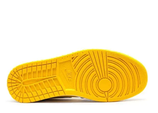 AIR JORDAN 1 MID ‘MICHIGAN’