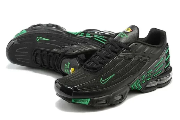 air-max-plus-tn-3-black-green-3.webp AIR MAX PLUS TN 3 ‘BLACK GREEN’