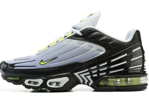 AIR MAX PLUS TN 3 ‘BLACK GREY VOLT’