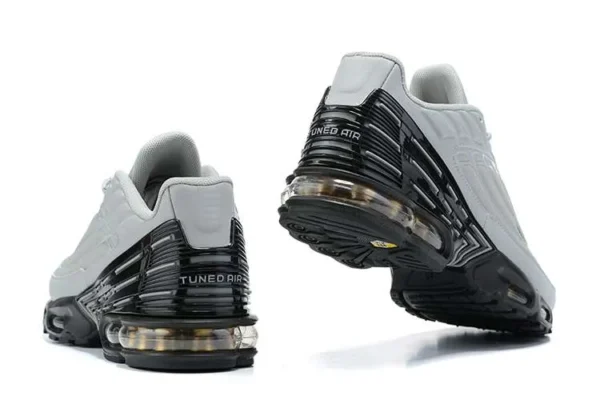 AIR MAX PLUS TN 3 ‘COOL GREY’