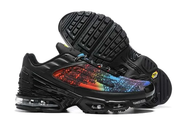 AIR MAX PLUS TN 3 ‘RAINBOW GRADIENT’
