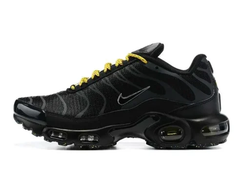 AIR MAX PLUS TN ‘BLACK OPTI YELLOW’
