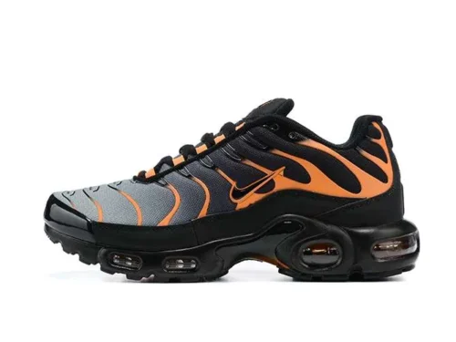 AIR MAX PLUS TN ‘BLACK TOTAL ORANGE’