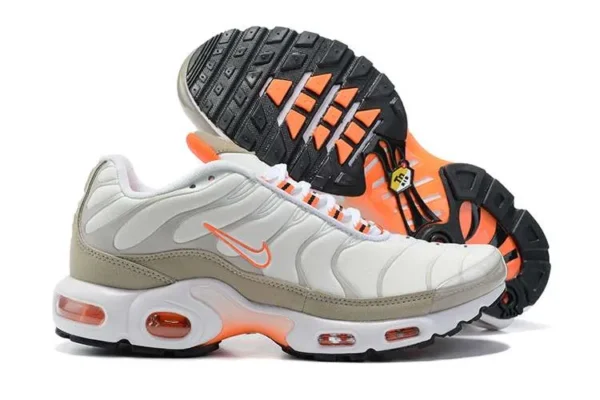 AIR MAX PLUS TN ‘FIRST USE’