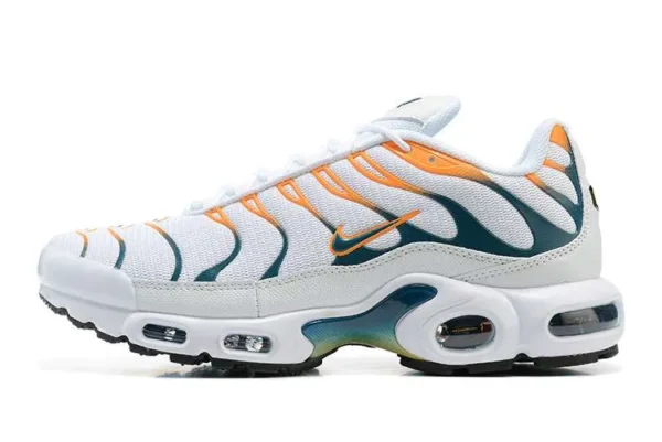 air-max-plus-tn-hiking-carabine-white-kumquat-marina.webp AIR MAX PLUS TN ‘HIKING CARABINE WHITE KUMQUAT MARINA’