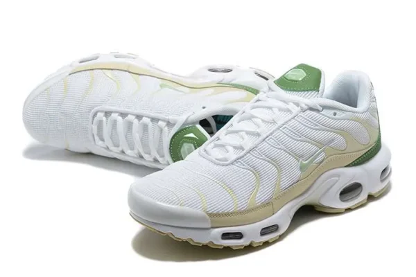 AIR MAX PLUS TN ‘LIGHT BONE HONYDEW ALLIGATOR’