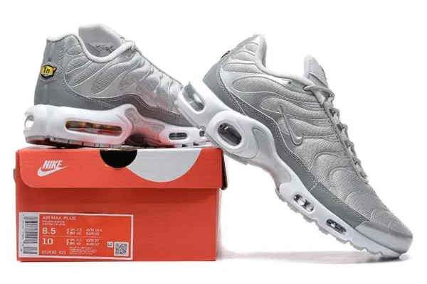 AIR MAX PLUS TN ‘METALLIC SILVER WHITE’