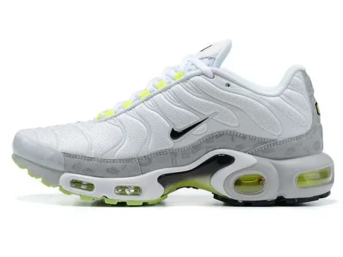 air-max-plus-tn-platinium-grey-reflective-logos.webp AIR MAX PLUS TN ‘PLATINIUM GREY REFLECTIVE LOGOS’