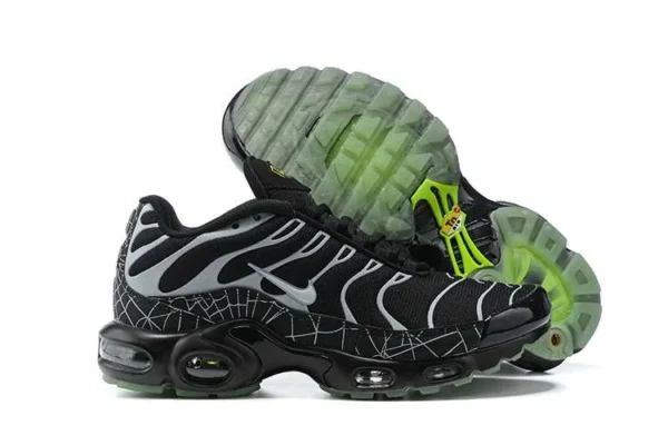 air-max-plus-tn-spiderweb-1.webp AIR MAX PLUS TN ‘SPIDERWEB’