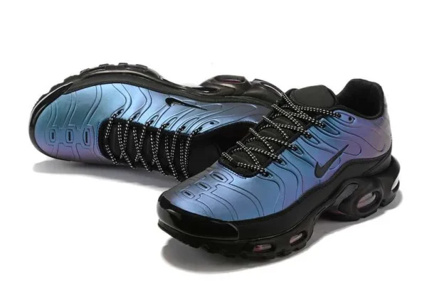AIR MAX PLUS TN ‘THROWBACK FUTURE’