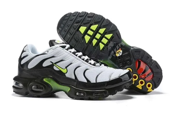 AIR MAX PLUS TN ‘WHITE VOLT’