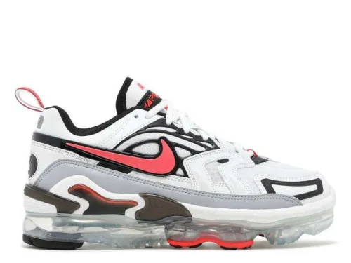 AIR VAPORMAX EVO ‘SUMMIT WHITE BRIGHT CRIMSON’