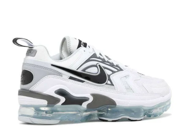 AIR VAPORMAX EVO ‘WHITE BLACK’