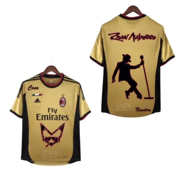 camiseta-edicion-especial-ac-milan-x-rauw-alejandro.webp Camiseta Edición Especial AC Milan x Rauw Alejandro