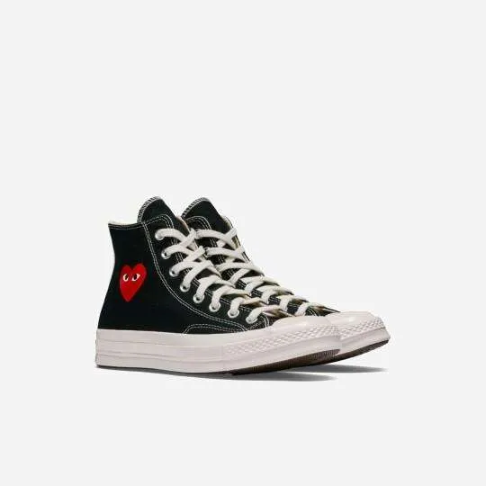 Comme Des Garçons Play x Converse Negras
