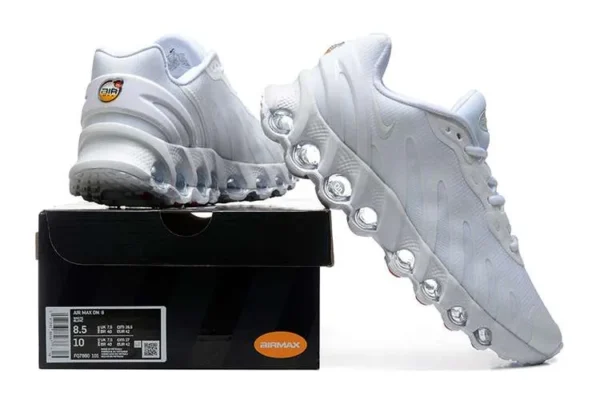 Air Max DN8