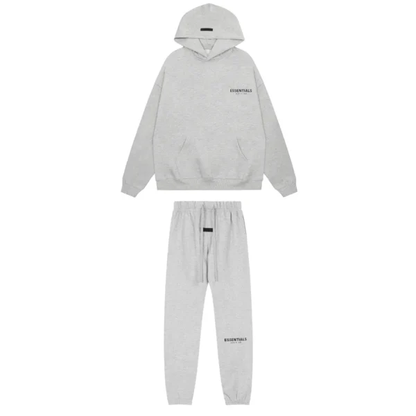 essentials-fear-of-god-tracksuit-2.webp Essentials Fear of God Tracksuit