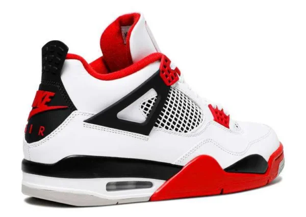 JORDAN RETRO 4 ‘FIRE RED’