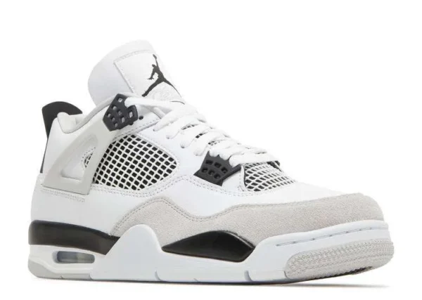 JORDAN RETRO 4 ‘MILITARY BLACK’