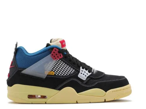 JORDAN RETRO 4 ‘OFF-NOIR’