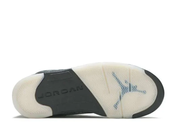 JORDAN RETRO 5 ‘ANTHRACITE’