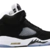 jordan-retro-5-moonlight-2.webp JORDAN RETRO 5 ‘MOONLIGHT’