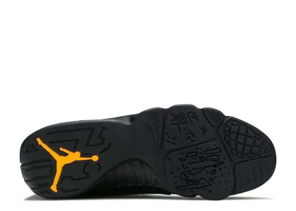 JORDAN RETRO 9 ‘DARK CHARCOAL UNIVERSITY GOLD’
