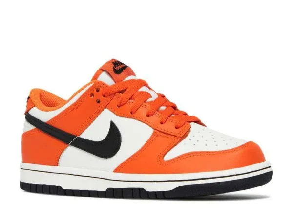 sb-dunk-low-halloween-1.webp SB DUNK LOW ‘HALLOWEEN’