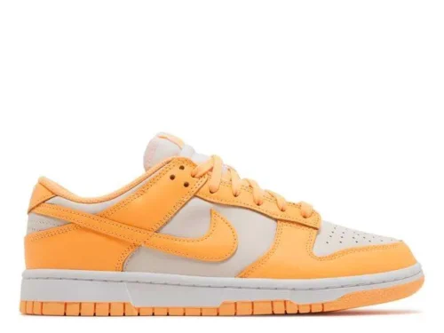 SB DUNK LOW ‘PEACH CREAM’