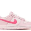sb-dunk-low-triple-pink.webp SB DUNK LOW ‘TRIPLE PINK’