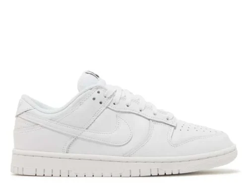 SB DUNK LOW ‘TRIPLE WHITE’