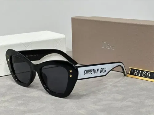 Sunglasses Christian Dior DO080