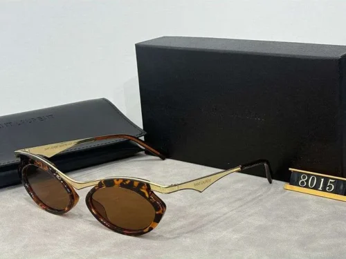 Sunglasses Yves Saint Laurent YSL017