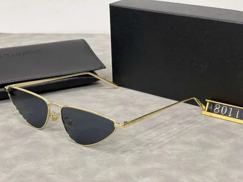 Sunglasses Yves Saint Laurent YSL025