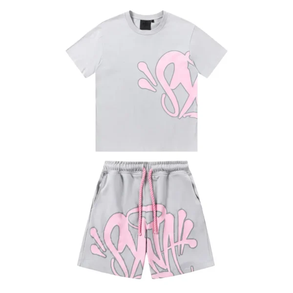 syna-world-grey-pink-short-set.webp Syna World Grey Pink Short set