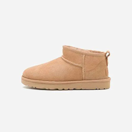 UGG – Classic Ultra Mini Boot Sand