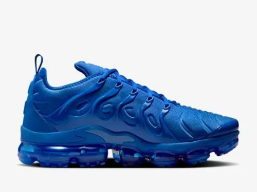 VAPORMAX PLUS