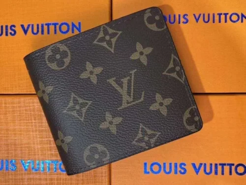 Wallet Louis Vuitton Monogram with LV Logo LV066