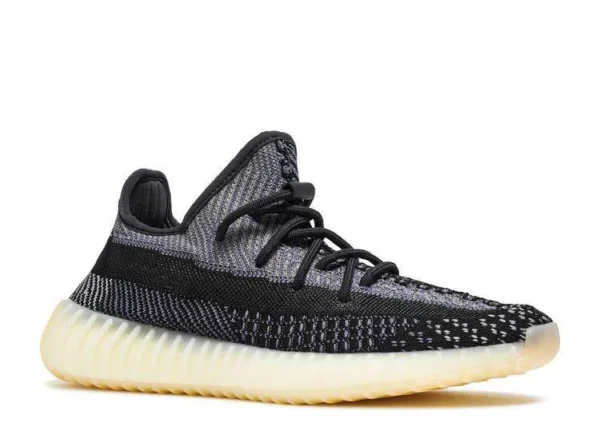 YEEZY BOOST 350 V2 ‘CARBON’