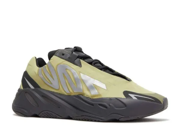 yeezy-boost-700-mnvn-resin-1.webp YEEZY BOOST 700 MNVN ‘RESIN’